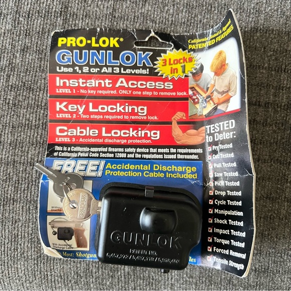 🔐New! Pro-Lok Gunlok 2 Locks in 1 w 2 Keys Gun Safety Lock - Picture 1 of 6